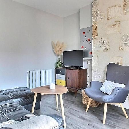 Appartement T2 Independant Au Coeur De La Ville ブールジュ エクステリア 写真